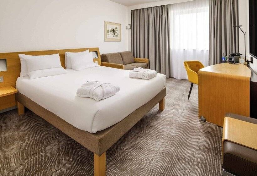 Номер Executive, Novotel London Greenwich
