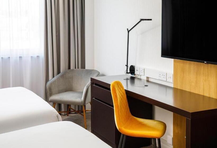 Номер Superior, Novotel London Greenwich