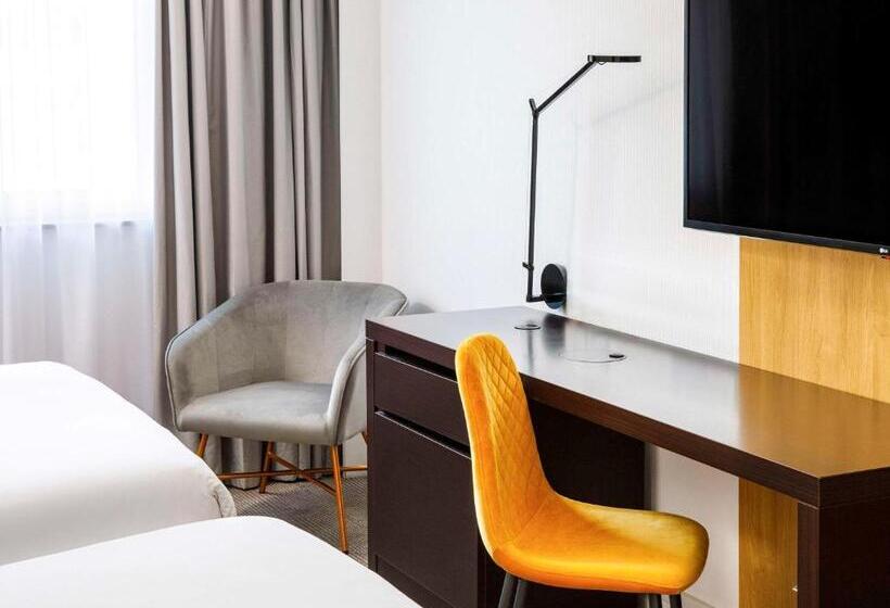 Номер Superior, Novotel London Greenwich