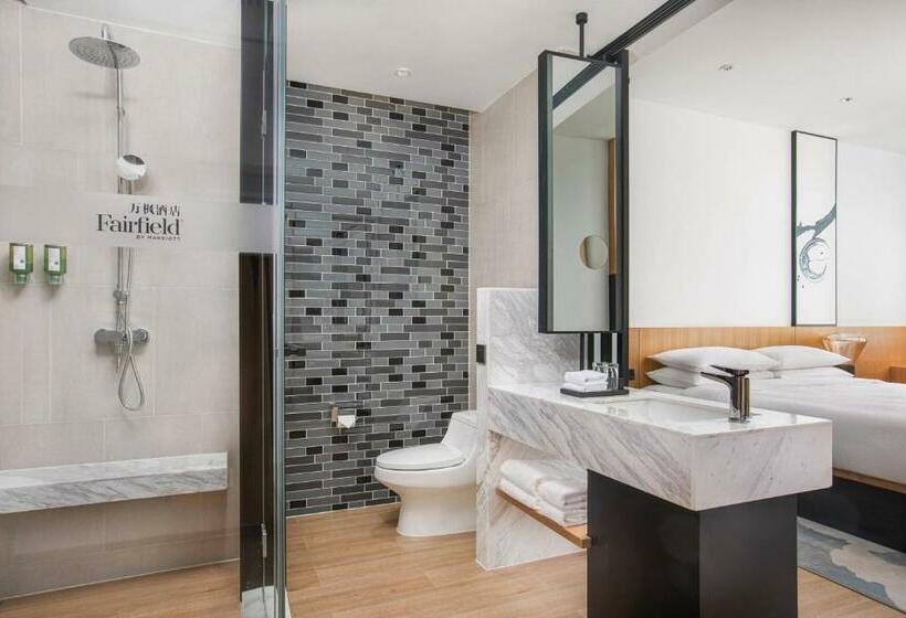 Номер Superior Кровать Кинг, Fairfield By Marriott Baoding Hightech Zone