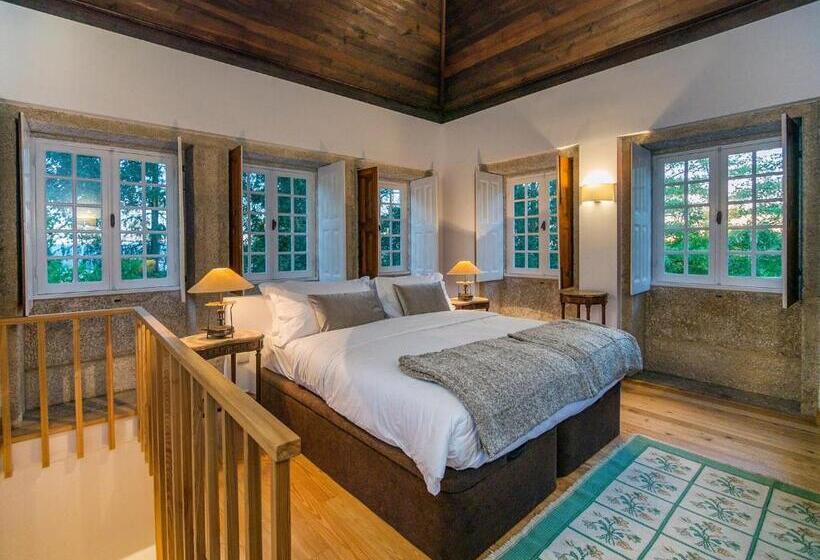 Дом 1 Спальня, Casas De Massinos