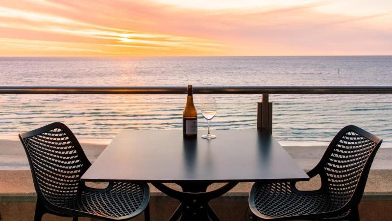 آپارتمان 2 خوابه, Oaks Glenelg Plaza Pier Suites
