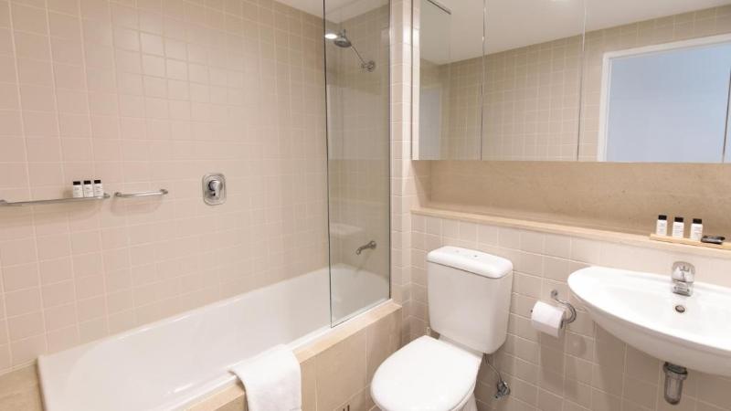 آپارتمان 2 خوابه, Oaks Glenelg Plaza Pier Suites