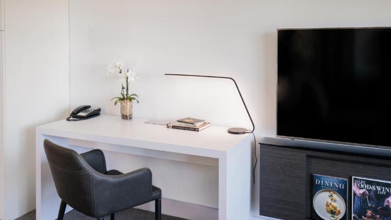 آپارتمان 2 خوابه, Oaks Glenelg Plaza Pier Suites