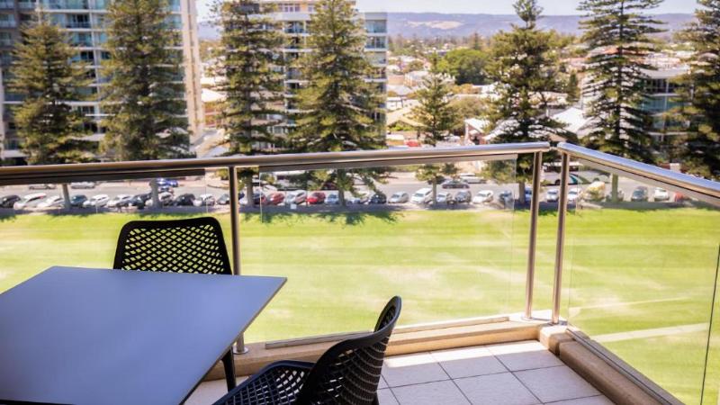 آپارتمان 2 خوابه, Oaks Glenelg Plaza Pier Suites