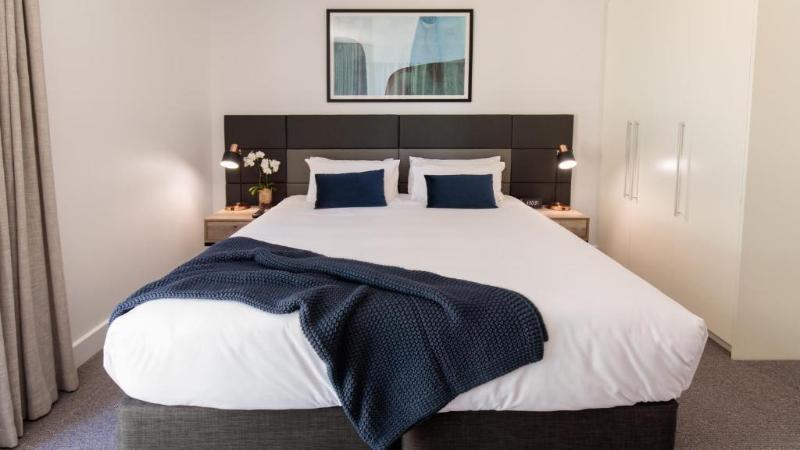 آپارتمان 2 خوابه, Oaks Glenelg Plaza Pier Suites