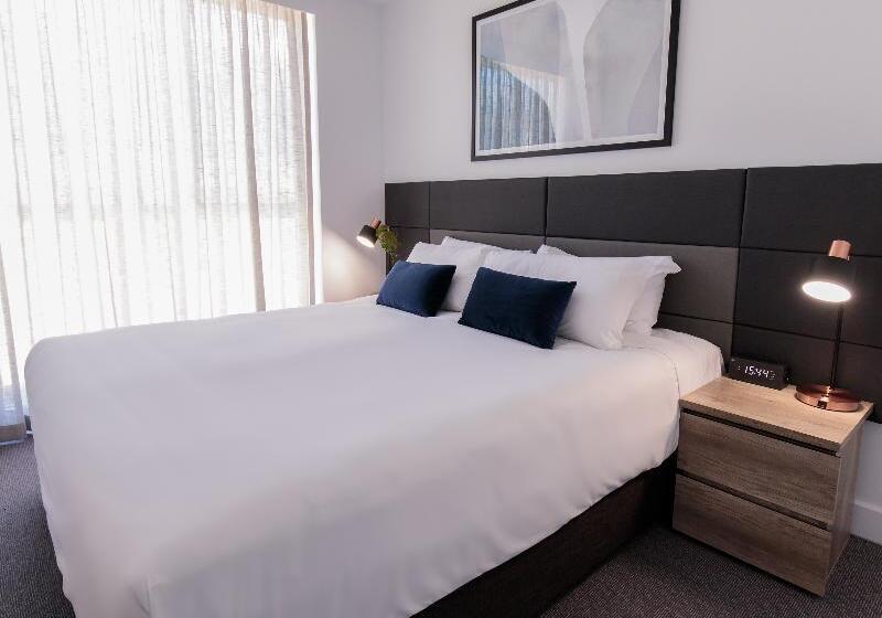 آپارتمان 1 خوابه, Oaks Glenelg Plaza Pier Suites