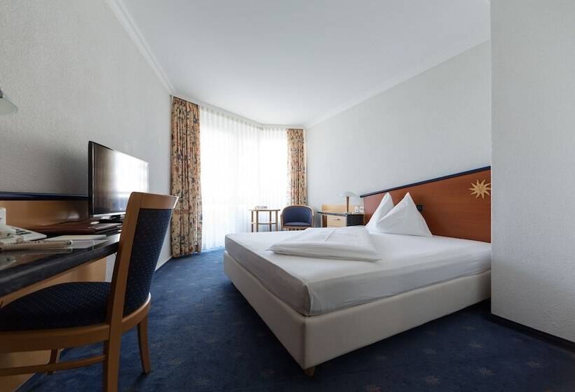 اتاق استاندارد یک نفره, Turmhotel Victoria Davos