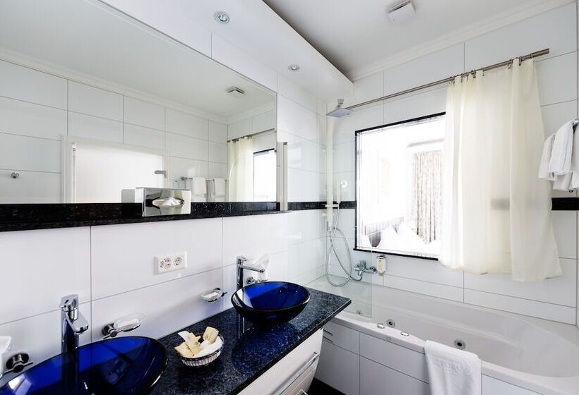 سوییت, Turmhotel Victoria Davos