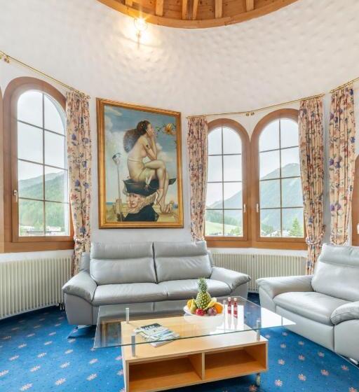 سوییت, Turmhotel Victoria Davos