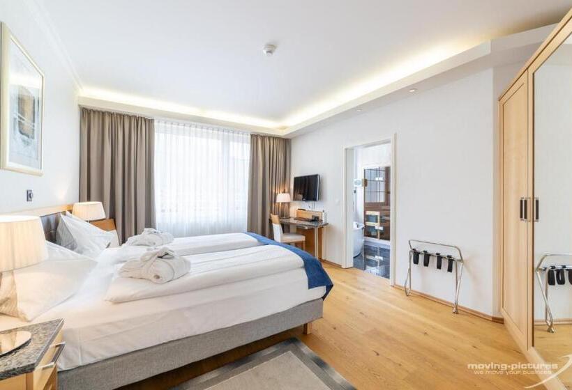سوئیت پرزیدنت, Turmhotel Victoria Davos
