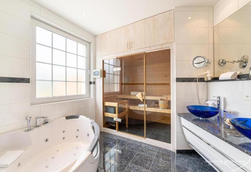 سوئیت پرزیدنت, Turmhotel Victoria Davos