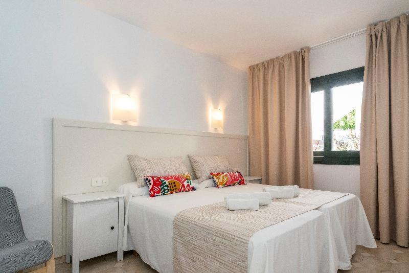Люкс Вид на Море, Beach Club Menorca