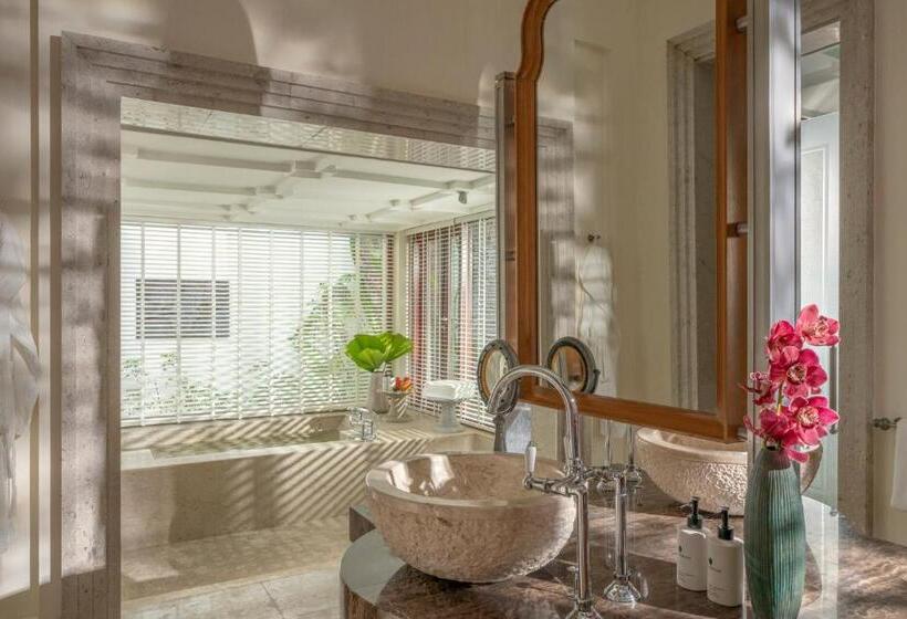 Вилла 1 Спальня, Four Seasons Resort Langkawi