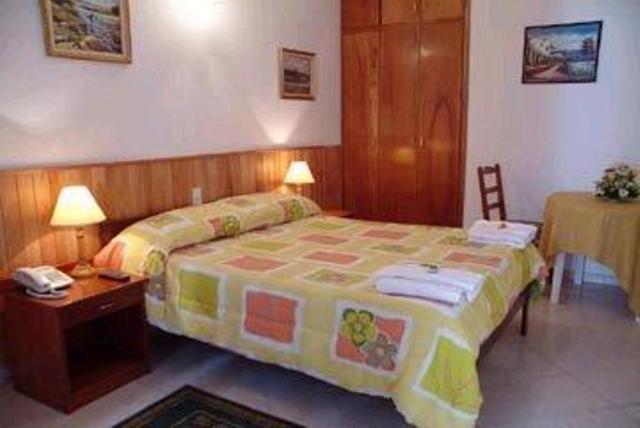 اتاق استاندارد یک نفره, Portal Del Sol