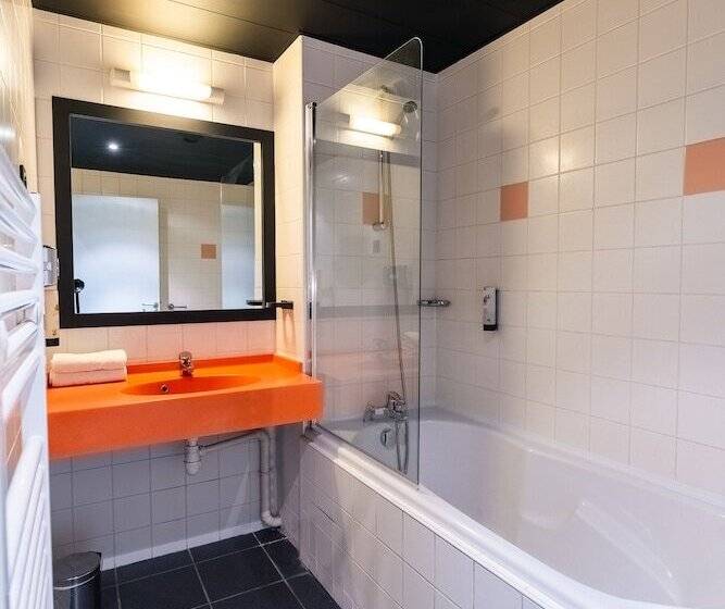 استودیوی استاندارد, Cowool Lille Villeneuve D Ascq   Ex Olivarius
