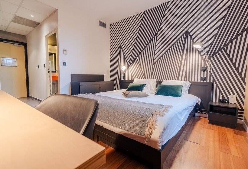 استودیوی استاندارد, Cowool Lille Villeneuve D Ascq   Ex Olivarius