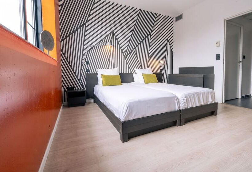 آپارتمان 1 خوابه, Cowool Lille Villeneuve D Ascq   Ex Olivarius