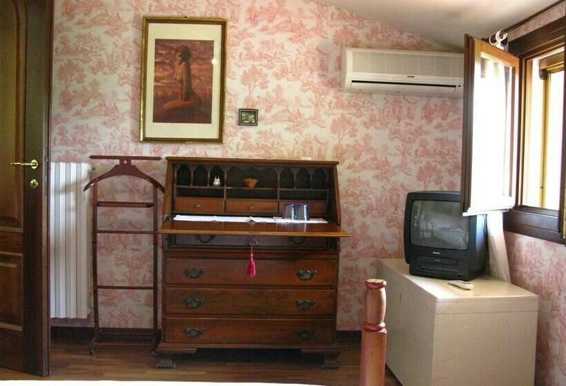 اتاق استاندارد با چشم‌انداز, B&b Dora E Flavio Country Rooms