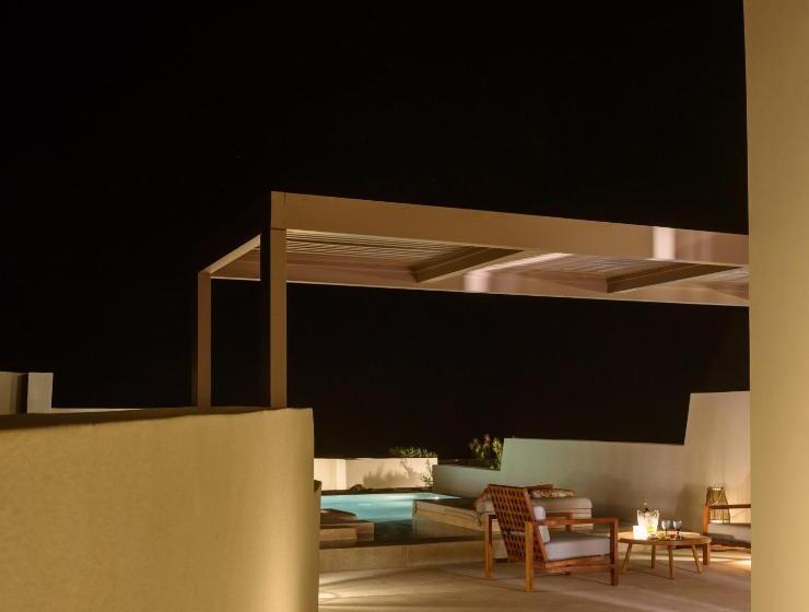 Comfort suite with sea view, Potnia Theron Suites