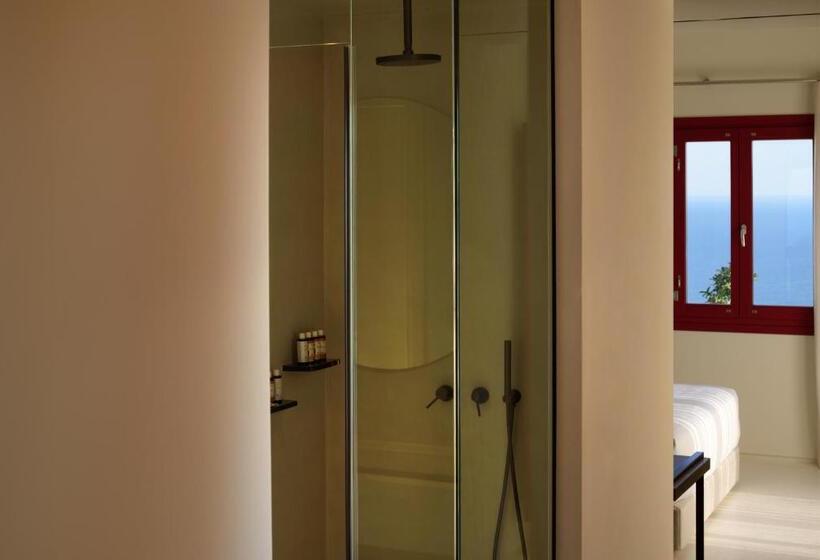 Comfort suite with sea view, Potnia Theron Suites