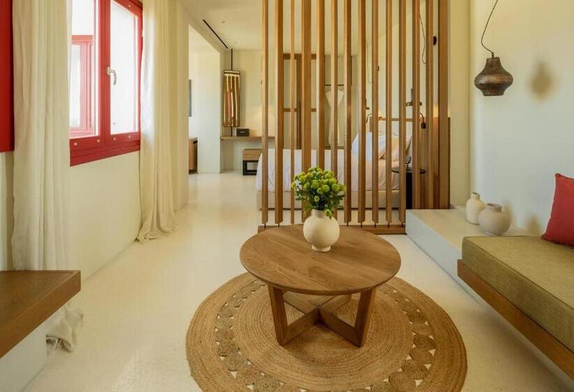 바다전망 스위트 (자쿠지), Potnia Theron Suites