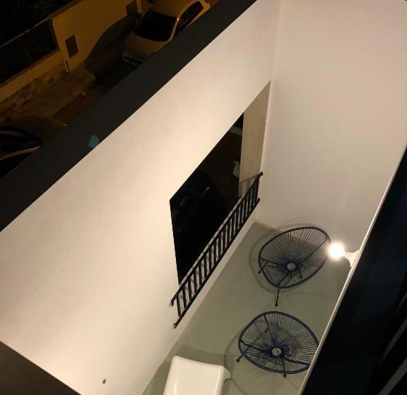 Четырехместный Номер Стандарт с Балконом, Senia_rooms_design