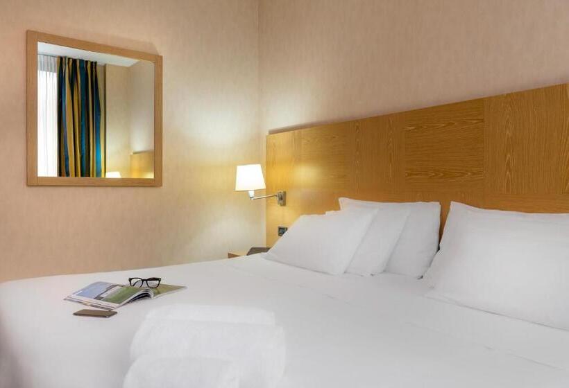 اتاق راحتی, Best Western Cavalieri Della Corona