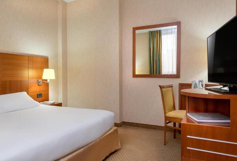 اتاق استاندارد, Best Western Cavalieri Della Corona
