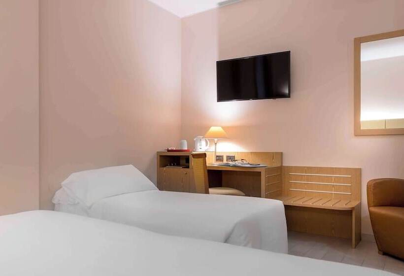 اتاق استاندارد, Best Western Cavalieri Della Corona