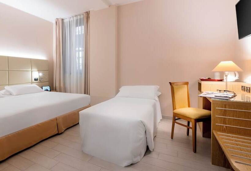 اتاق استاندارد, Best Western Cavalieri Della Corona