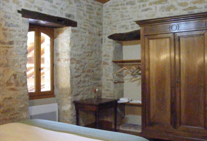 اتاق لوکس خانوادگی, Lou Papagai