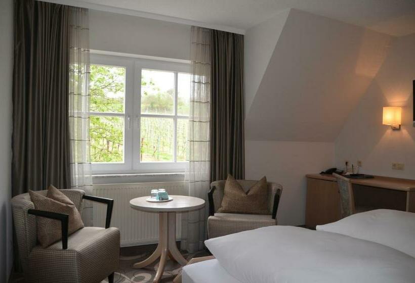 스탠다드 룸, Castell Hotel & Restaurant