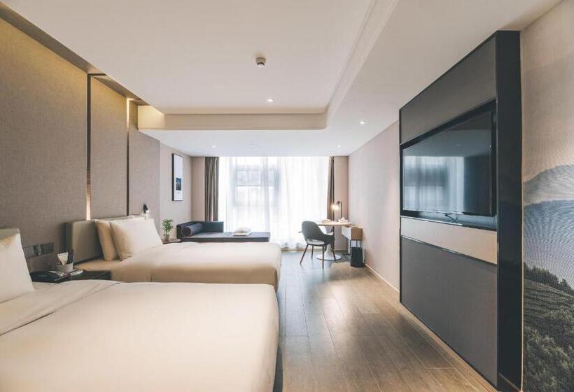 Номер Стандарт, Atour Hotel Huzhou Dongwu
