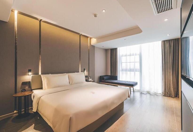 Номер Superior, Atour Hotel Huzhou Dongwu