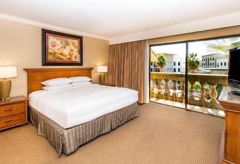 Люкс Кровать Кинг, Hilton Orange County/costa Mesa