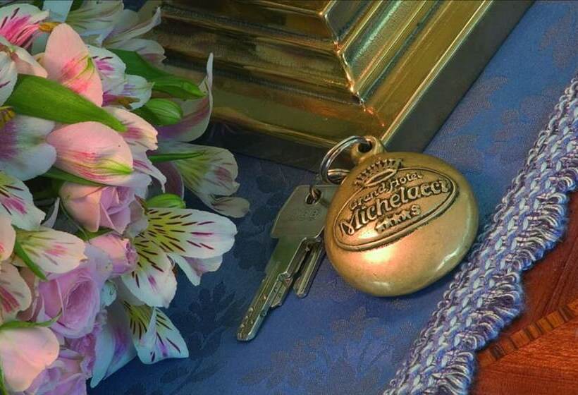 Номер Стандарт Трехместный, Grand Hotel Michelacci