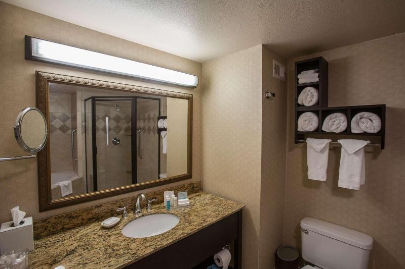 Suíte Cama King, Hampton Inn & Suites Stillwater