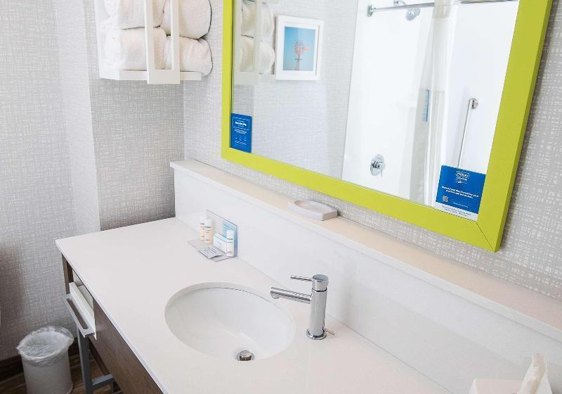 Номер Стандарт Кровать Кинг Адаптированный для Инвалидов, Hampton Inn Pickwick Damat Shiloh Falls