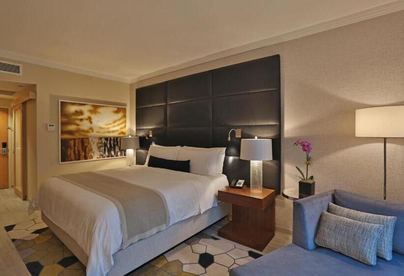 Büyük Çift Kişilik Yataklı Standart Oda, Intercontinental At Doral Miami, An Ihg