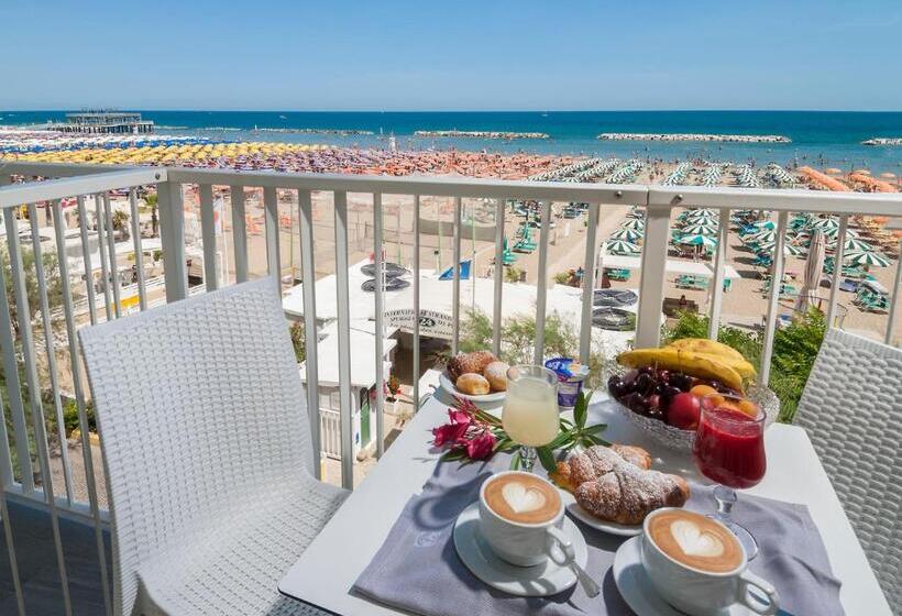 Triple Room Sea View, Strand