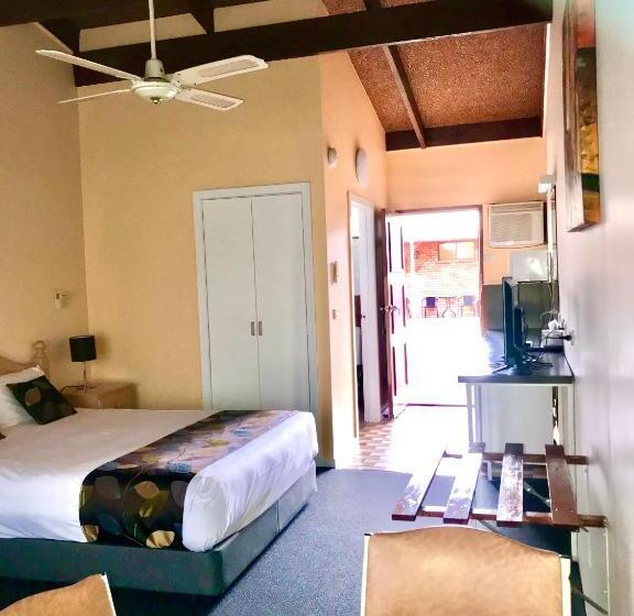 Номер Стандарт Трехместный, Bakery Park Motor Inn