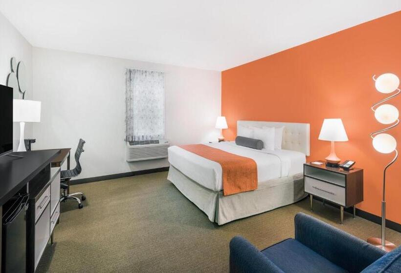 Номер Стандарт, Howard Johnson By Wyndham Quincy/ Boston