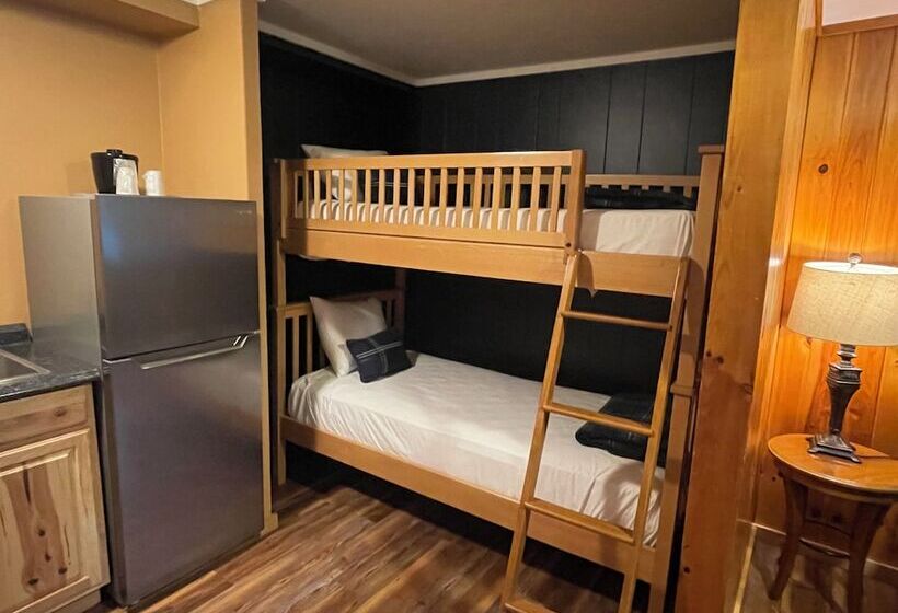 سوییت, Northern Lights Lodge
