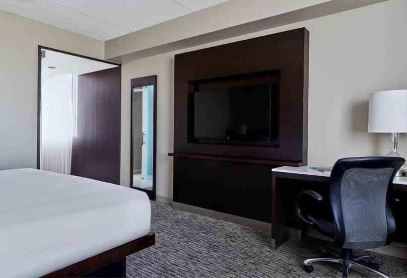 Номер Executive Кровать Кинг, Pittsburgh Marriott North