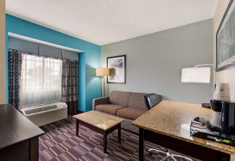 Люкс, Baymont By Wyndham Elizabeth City