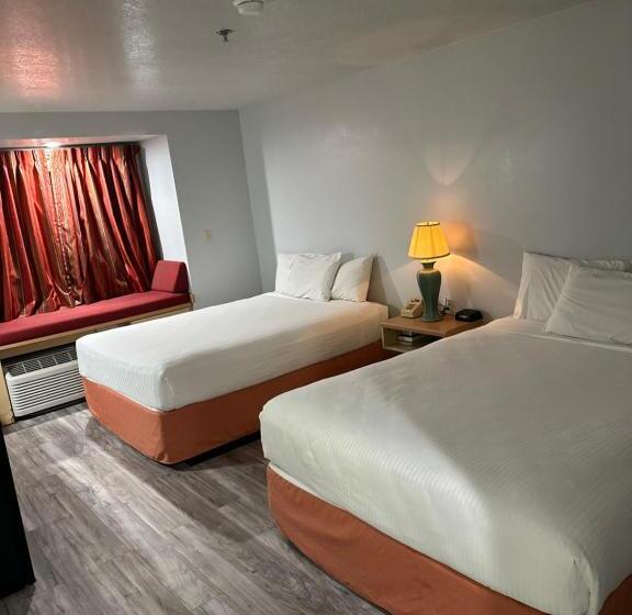 Номер Стандарт, Microtel Inn & Suites By Wyndham Gallup   Pet Friendly