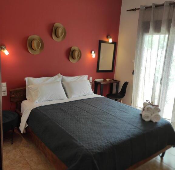 اتاق لوکس با چشم‌انداز دریا, Poseidon Rooms