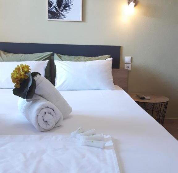 اتاق اکونومی, Poseidon Rooms