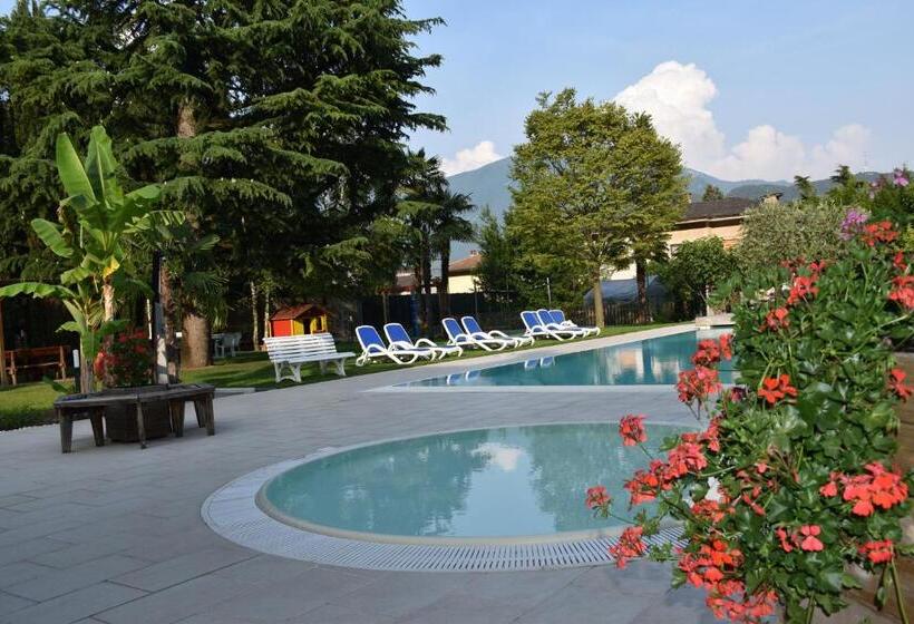 Апартаменты 1 Спальня, Villa Dina